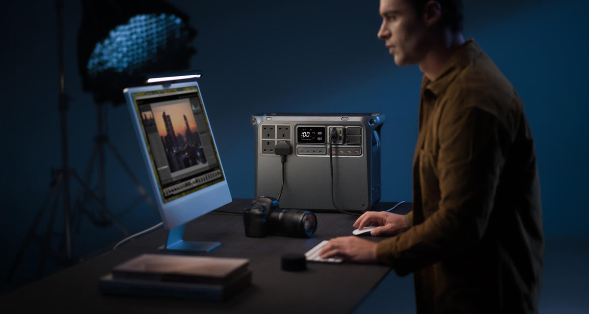 Потужна станція резервного живлення Power 2000